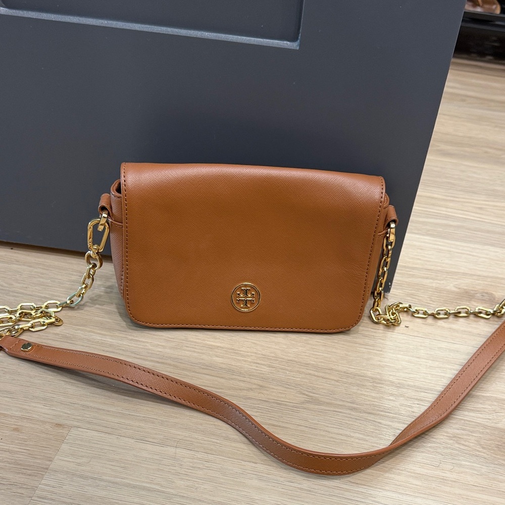 Tory Burch Tan Leather Crossbody Bag with Gold Chain